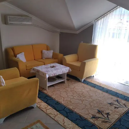 Full House 2+1 Roof Apartamento *